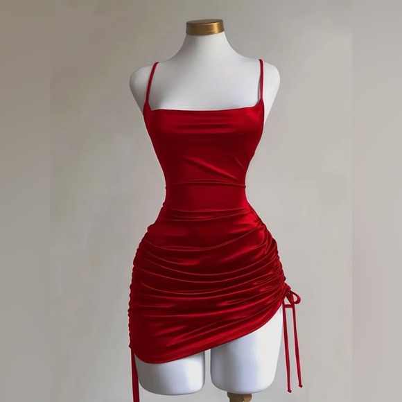 Red Mini Dress ❤️ - Picture 3 of 3